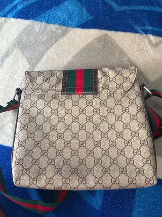 Bolso Gucci GG Supreme bandolera