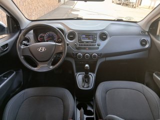 HYUNDAI i10 1.0 Klass Auto