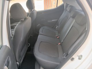 HYUNDAI i10 1.0 Klass Auto