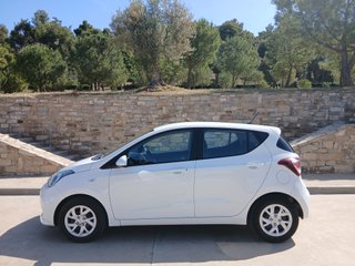 HYUNDAI i10 1.0 Klass Auto