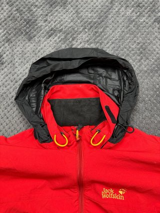 Chaqueta Técnica Outdoor Jack Wolfskin Roja