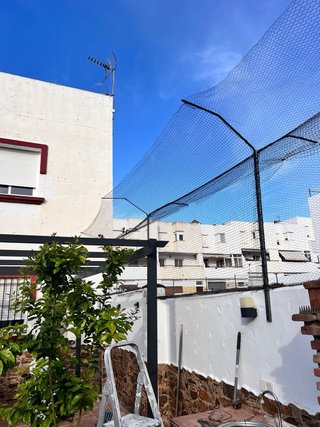 Instalamos redes de protección para gatos