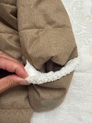 Buzo bebé 9-12 meses con capucha