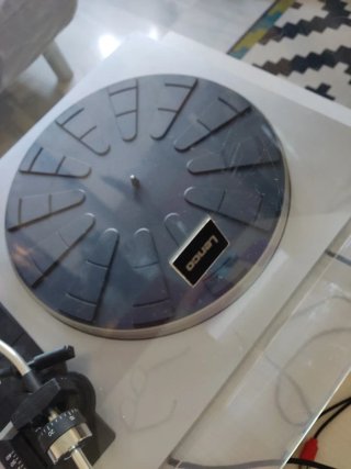 Tocadiscos Lenco L-331 Belt-Drive Autoreturn