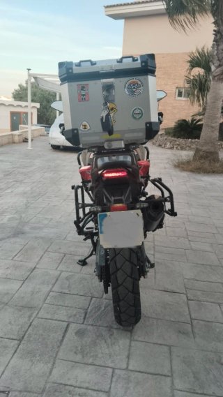 Benelli TRK 702X Adventure Beige/Roja