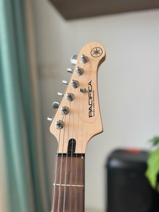 Guitarra Eléctrica Yamaha Pacifica