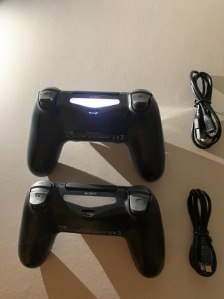 Mandos PS4 (PlayStation 4) DualShock 4
