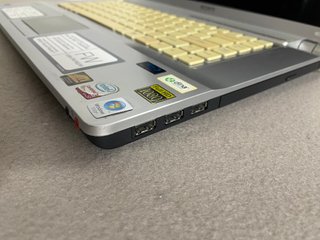 Sony VAIO VGN-FW21E
