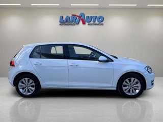 Volkswagen Golf Advance 2016