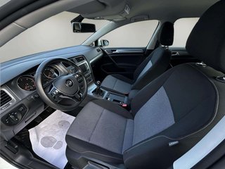 Volkswagen Golf Advance 2016