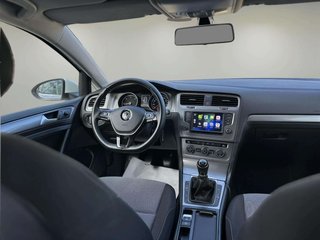 Volkswagen Golf Advance 2016