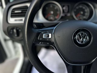 Volkswagen Golf Advance 2016
