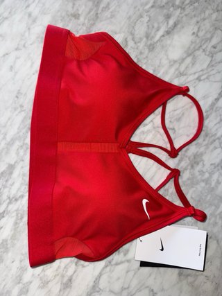 Top Nike Rojo Deportivo