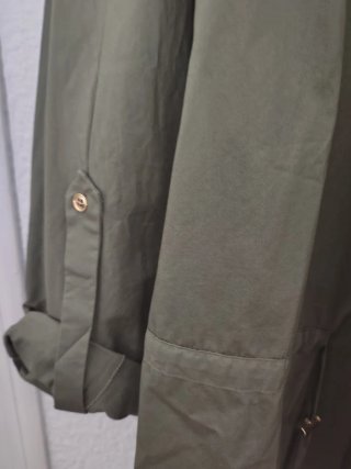 Bonita Camisa Zara verde
