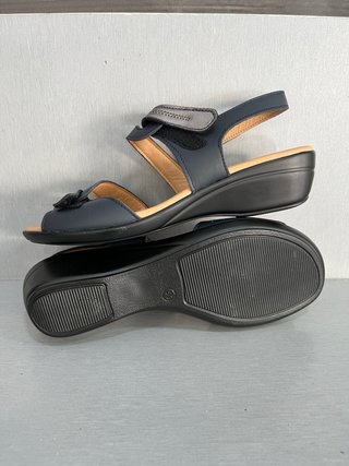 Sandalias Piel Talla 39 Marino/Plomo nuevas