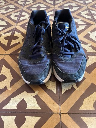 Zapatillas Nike Negras y Azules