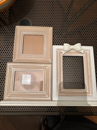 Cornice portafoto tripla beige e bianca