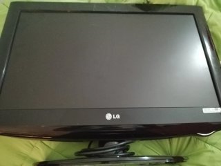 Televisor LG Negro