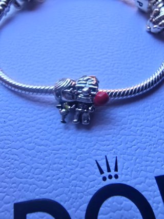 Pulsera Pandora con charms