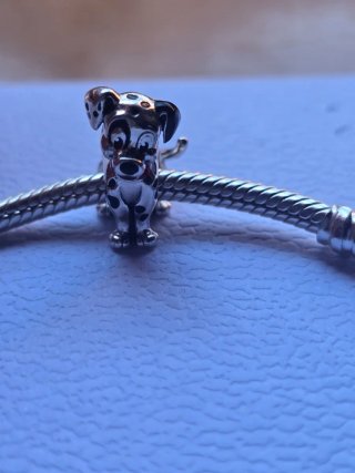 Pulsera Pandora con charms