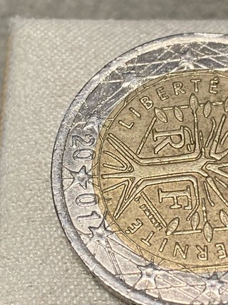 Moneda 2€ Francia 2001 error fabricación