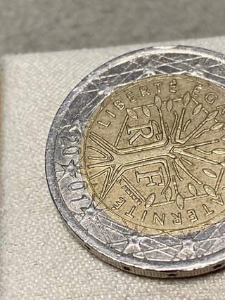 Moneda 2€ Francia 2001 error fabricación