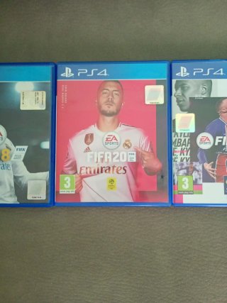 Lote 3 Juegos FIFA PS4: 18, 20, 21
