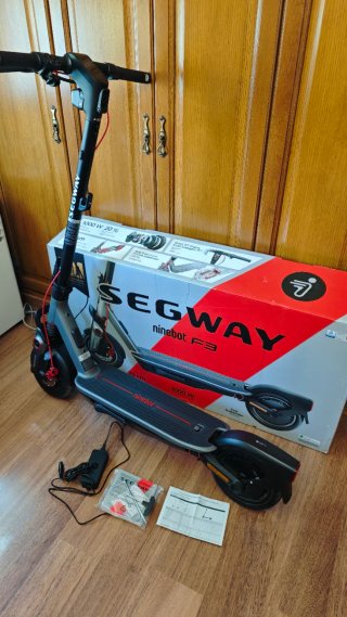 Patinete Eléctrico Segway Ninebot F3