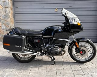 BMW R100RS Negra