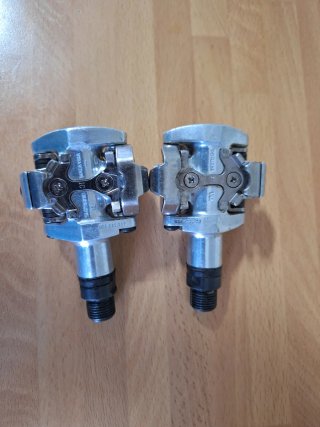 Pedales Shimano MTB