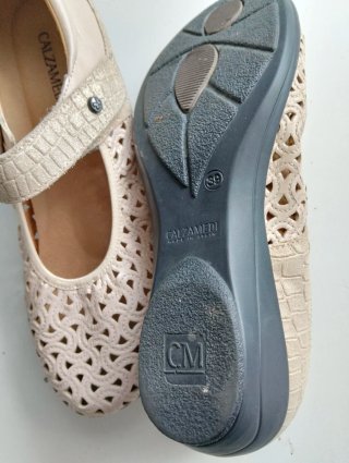 Zapatos de piel Calzamedici beige