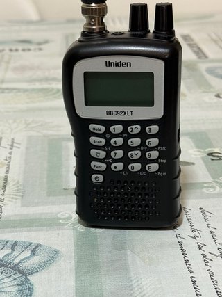 Uniden UBC92XLT Escáner Radio