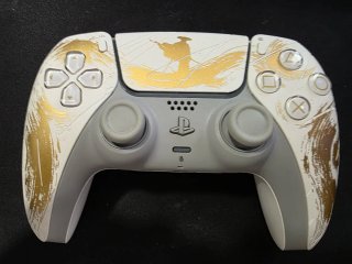 PlayStation 5 Edición Ghost of Yotey
