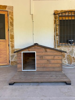 Caseta de perro XL de madera con porche