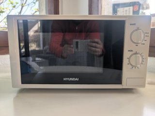 Microondas Hyundai 700W 20L