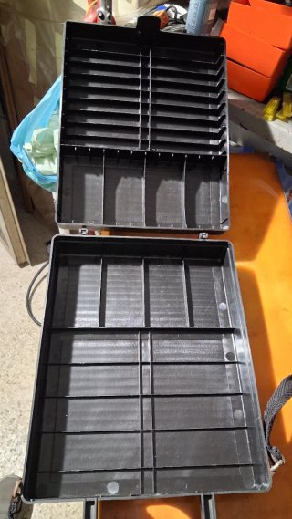 Custodia porta musicassette