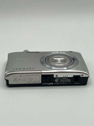 Nikon Coolpix S2900 Argento