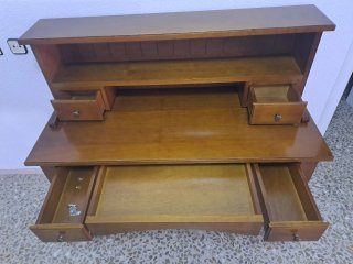 Escritorio buró de madera