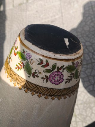 Jarrón de cerámica vintage con asas
