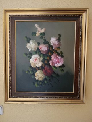 Cuadro al óleo de flores enmarcadas