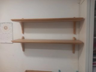Mesa LISABO IKEA Madera Clara + Regalo estanterias