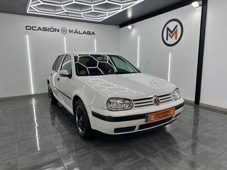 Volkswagen Golf 1.6 HIGHLINE AUTOMATIC 100cv Nacional
