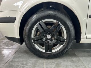 Volkswagen Golf 1.6 HIGHLINE AUTOMATIC 100cv Nacional