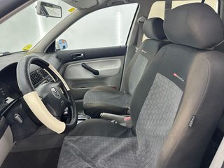 Volkswagen Golf 1.6 HIGHLINE AUTOMATIC 100cv Nacional