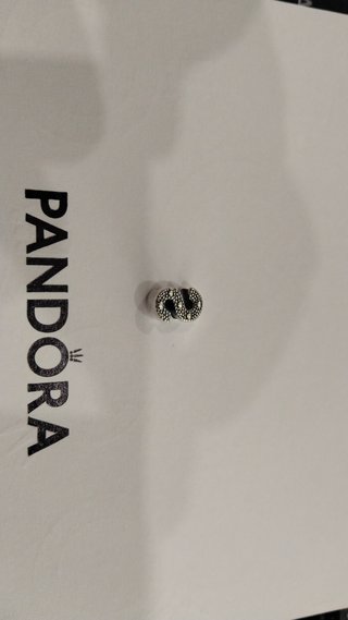 Charm de Pandora con la letra S