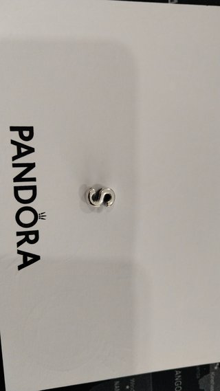 Charm de Pandora con la letra S