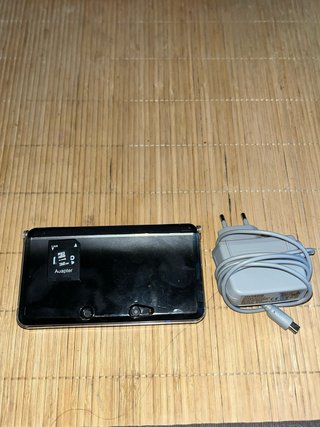 Nintendo 3DS Negra Cosmos