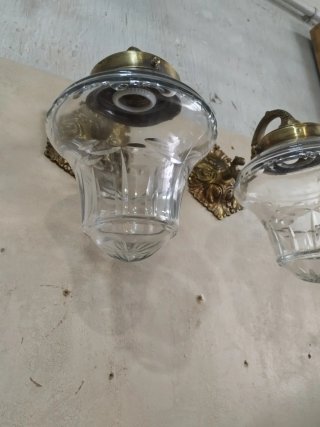 Pareja apliques antiguos latón y cristal