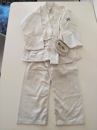 Kimono Karate Niño 120cm + Cinturón