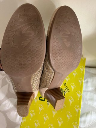 Zapatos Pitillos Beige Talla 41